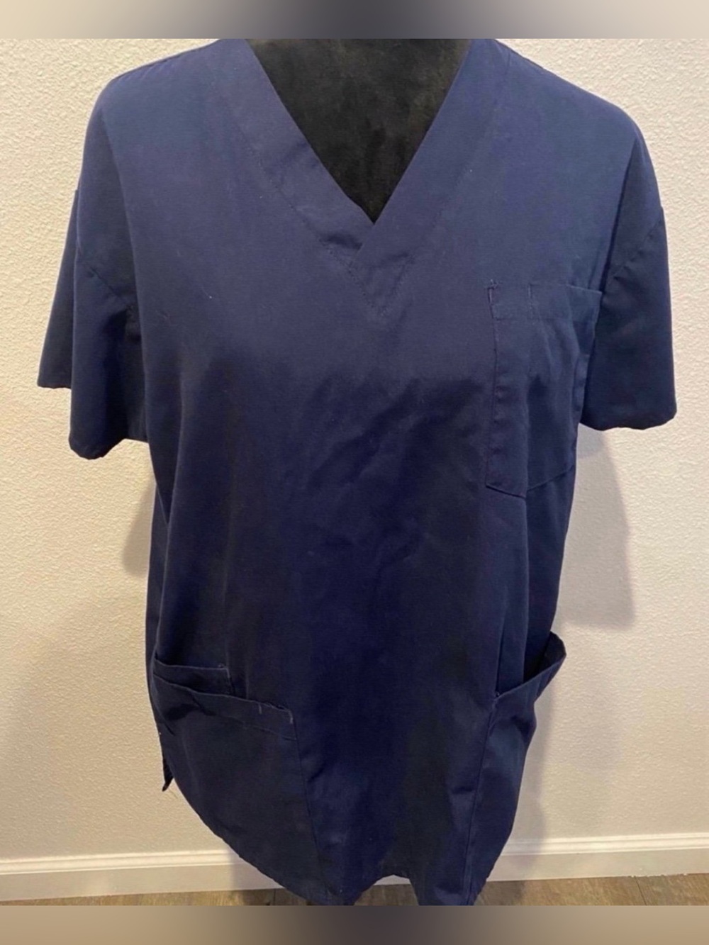 Women’s Classic Navy Medical Scrub Top - V-Neck Pocket Tee (Size M)